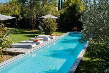 ベッドアンドブレックファースト Maison Jalon