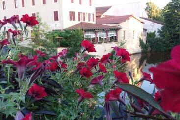 ホテル Hostellerie D Heloise