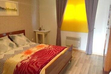 مبيت وإفطار Chambres D Hôtes Le Clos Du Murier