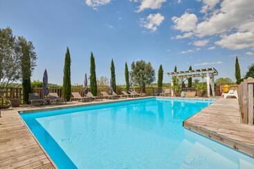 צימר Ferme Elhorga