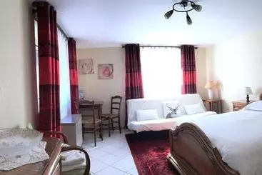 Nocleg ze śniadaniem Gîte Et Chambre D Hôtes La Petite Source