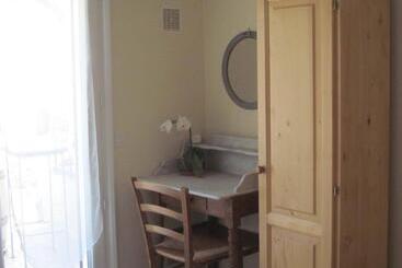 민박 Les Verveines De Vaison