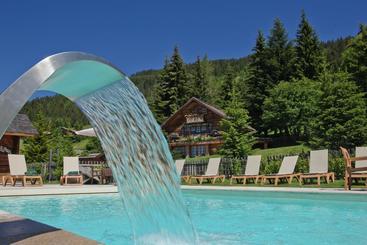 Hotel Les Chalets Hôtel De La Croix Fry