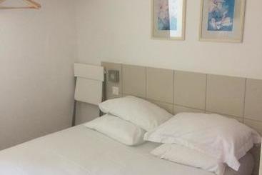 Otel Hôtel Restaurant Le Terre Neuvas