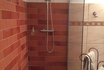 住宿加早餐  La Bastide De L'olivier