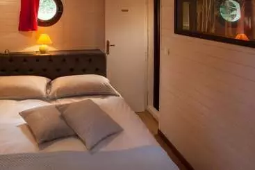 Bed and Breakfast Péniche Mirage Chambre D Hôtes