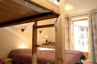 Chalet Hotel La Tarine