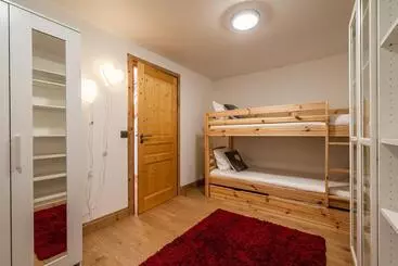 Eden Hotel, Apartments And Chalet Chamonix Les Praz