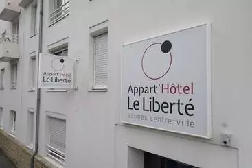 هتل Appart Hôtel Le Liberté Vannes Centre Ville