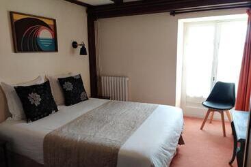 Отель Du Tertre