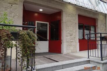 ホテル Hôtel Hermance