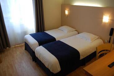 هتل Le Bretagne   Hôtel