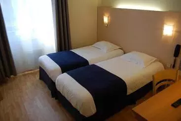 Hotel Le Bretagne   Hôtel