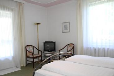 Bed and Breakfast Romantic Pension Albrecht   Since 1901