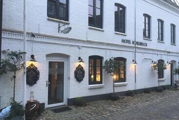 Das Kleine Hotel Schleiblick