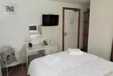 Bed and Breakfast West View Farm