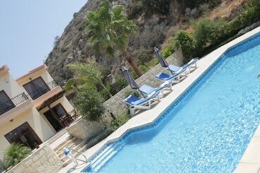 Apartamenty turystyczne Holidays Villas