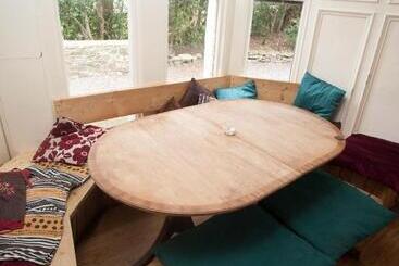 호스텔 The Heights Bunkhouse