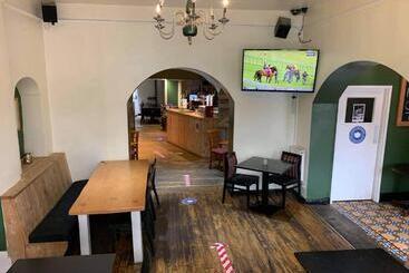 Hostel The Heights Bunkhouse