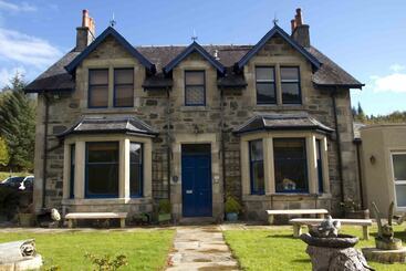 ベッドアンドブレックファースト Airlie House Self Catering