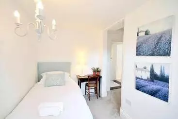 Bed and Breakfast Poplars Farm