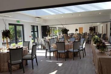 The Brander Lodge Hotel And Bistro