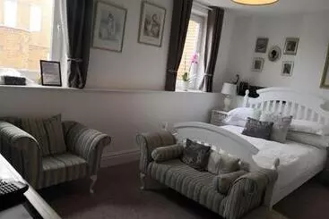 Bed and Breakfast Sunset Guest House