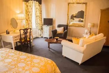 Hotelli Aylestone Court