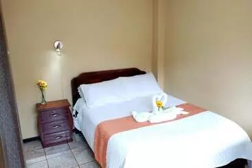 Hotel Hostal Anais