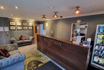 The Avenue Hotel Ltd