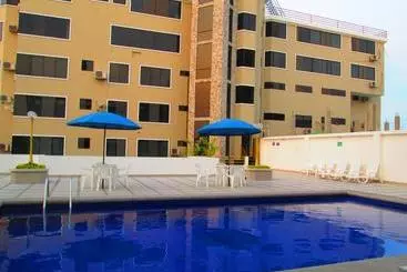 Hotel Bucaneiro