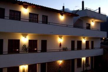 Hotel Cerro De La Cruz
