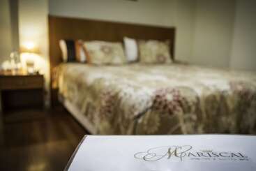 Bed and Breakfast Mariscal Inn & Suites