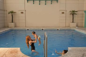 Epic Hotel Villa Mercedes