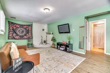 Mökkimajoitus Pocono Paradise Haven W/ Game Room & Pool Access