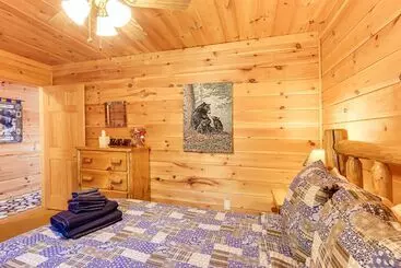 Mökkimajoitus Gorgeous Blue Ridge Mountain Retreat: Deck + View!