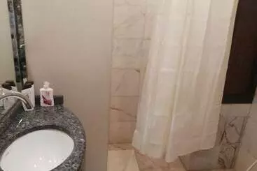هتل آپارتمان Al Asail Sakai