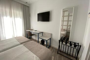 هتل Boutique Teatro Romano