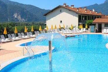 فندق Residence Isolino