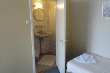 בית מלון כפרי T Anker