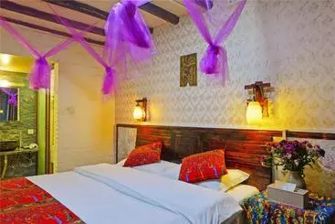 ホテル Lijiang Venice Lost Guest House