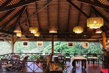 פונדק Baba Ecolodge