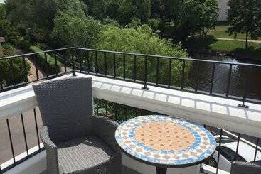 Пансион L Villa Ronne