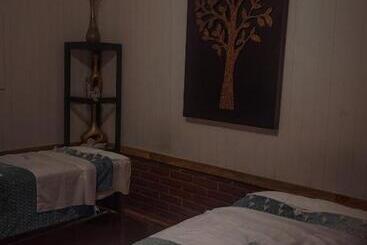 호텔 Los Azufres Spa Natural