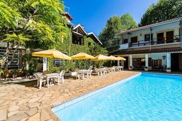 Отель Velinn Pousada Cesar