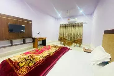 Pansari Hotel & Resort