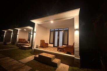 住宿加早餐  Batur Basecamp