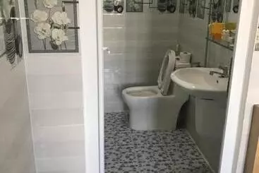 Hotell Khách Sạn Ngọc Quý