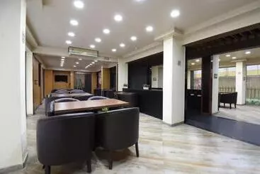Hotel Esta Stay Wakad