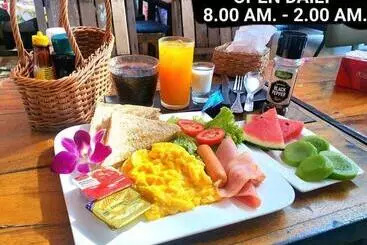 پانسیون Cha Na Stay At Merry V